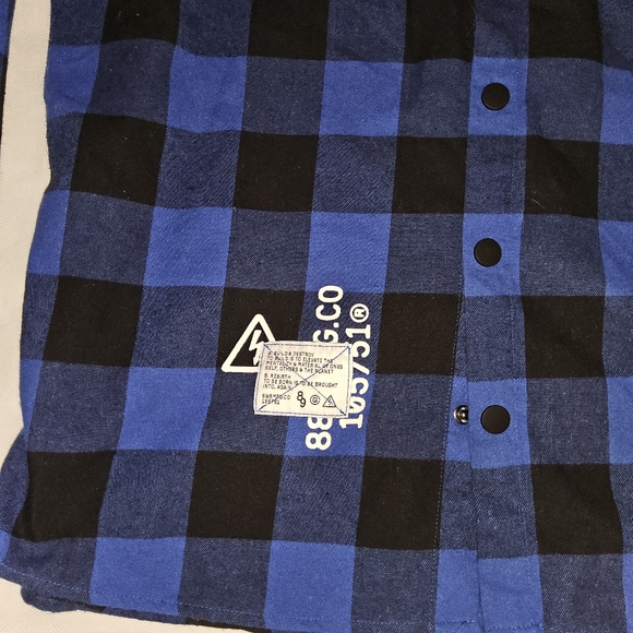 Oversized Flannel Button Down - Picture 2 of 5